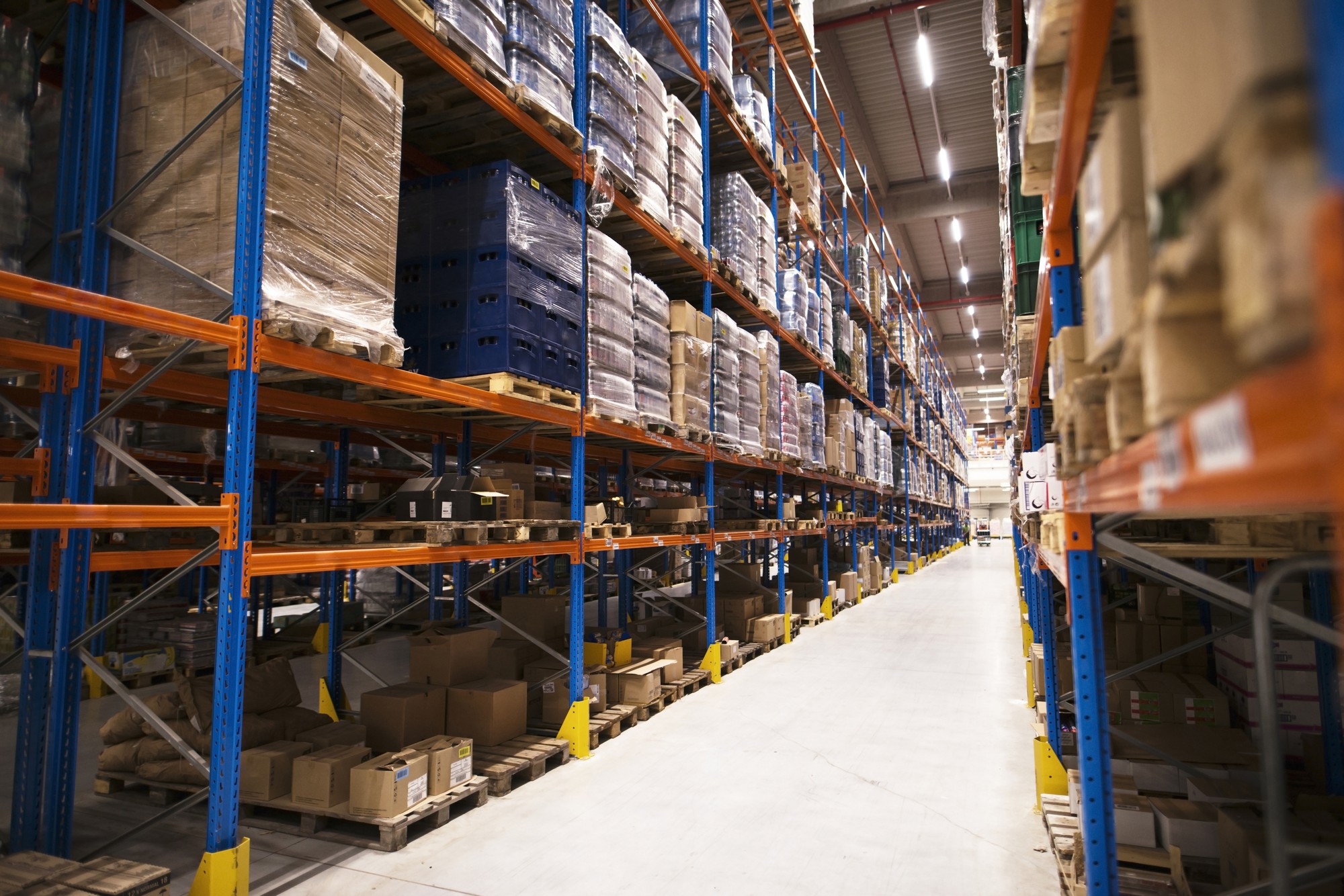 Entrepôt de distribution JUNOY